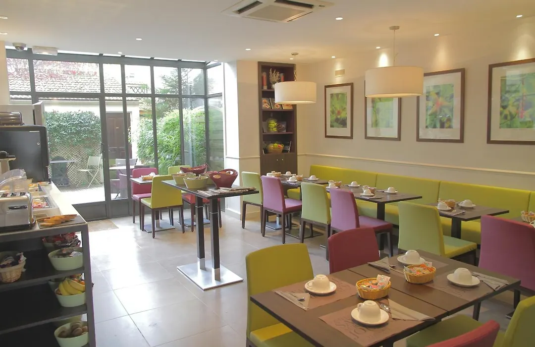 Best Western Rives De Paris La Defense-1