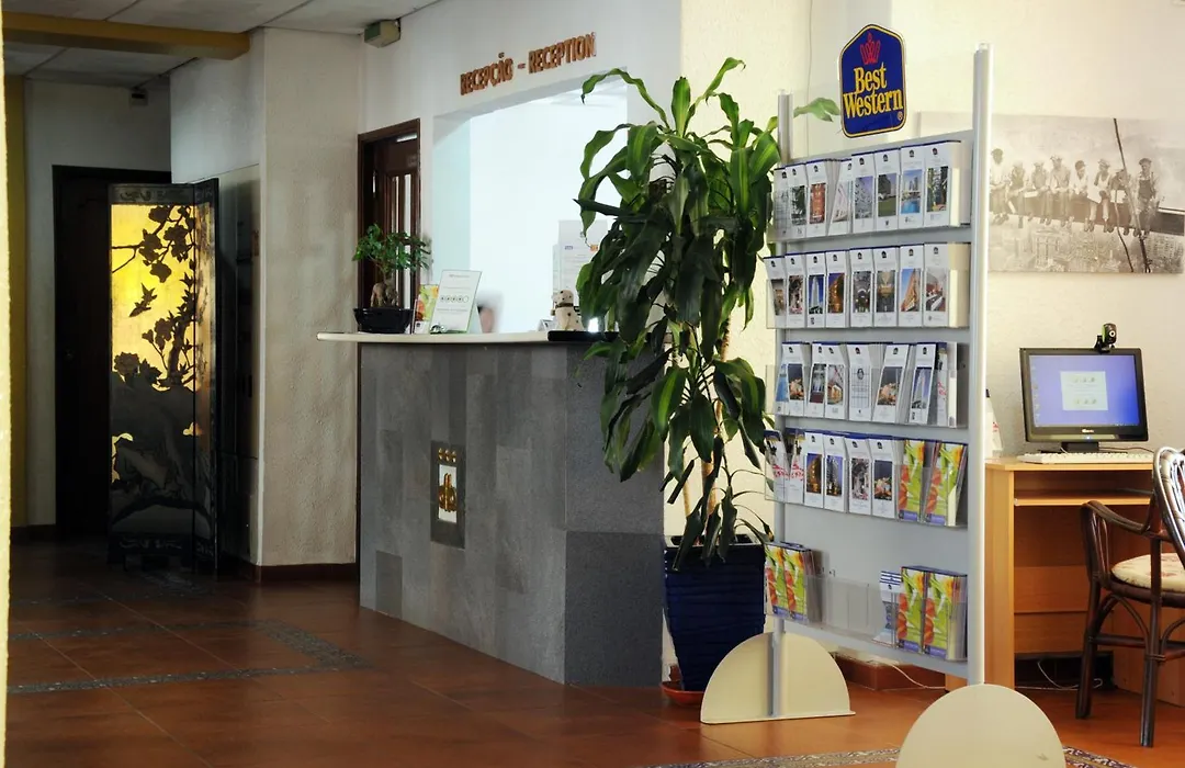 Best Western Hotel Dom Bernardo-1