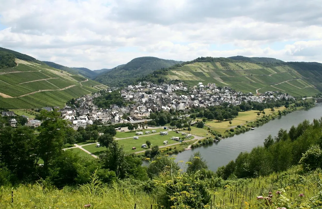 Mosel Weinhotel Steffensberg-1