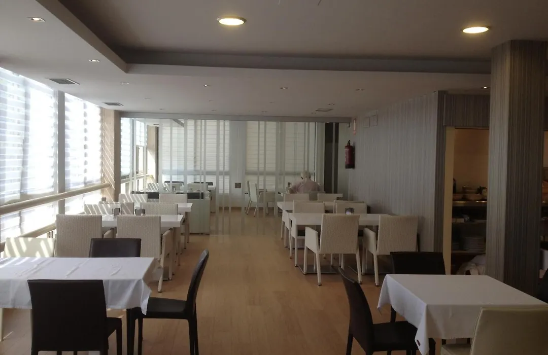 Apartahotel Aguadulce-1
