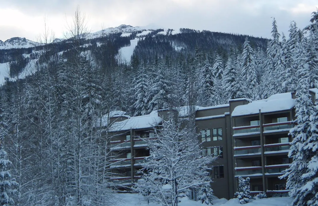Tantalus Resort Lodge-1