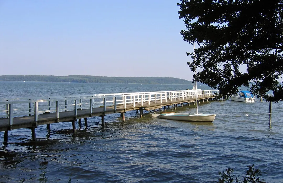 Falk Seehotel Plau am See-1