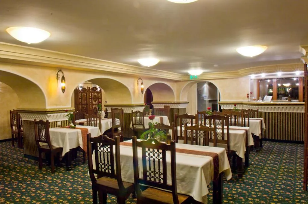 Amira Boutique Hotel Heviz Wellness & Spa-1