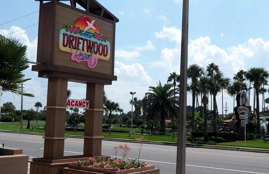 Driftwood Beach Motel-1