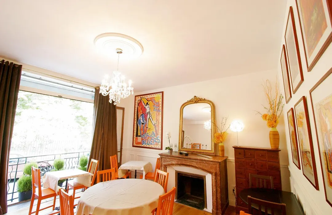 Hotel Des Poetes Avec Parking Sur Reservation-1