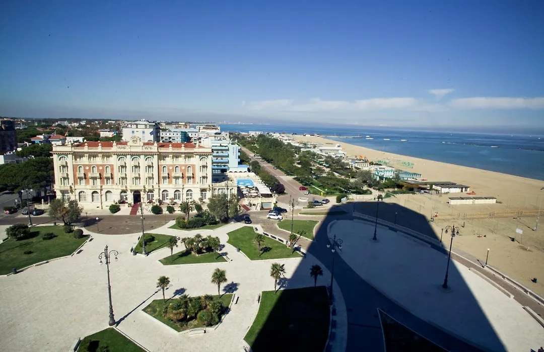 Grand Hotel Cesenatico-1