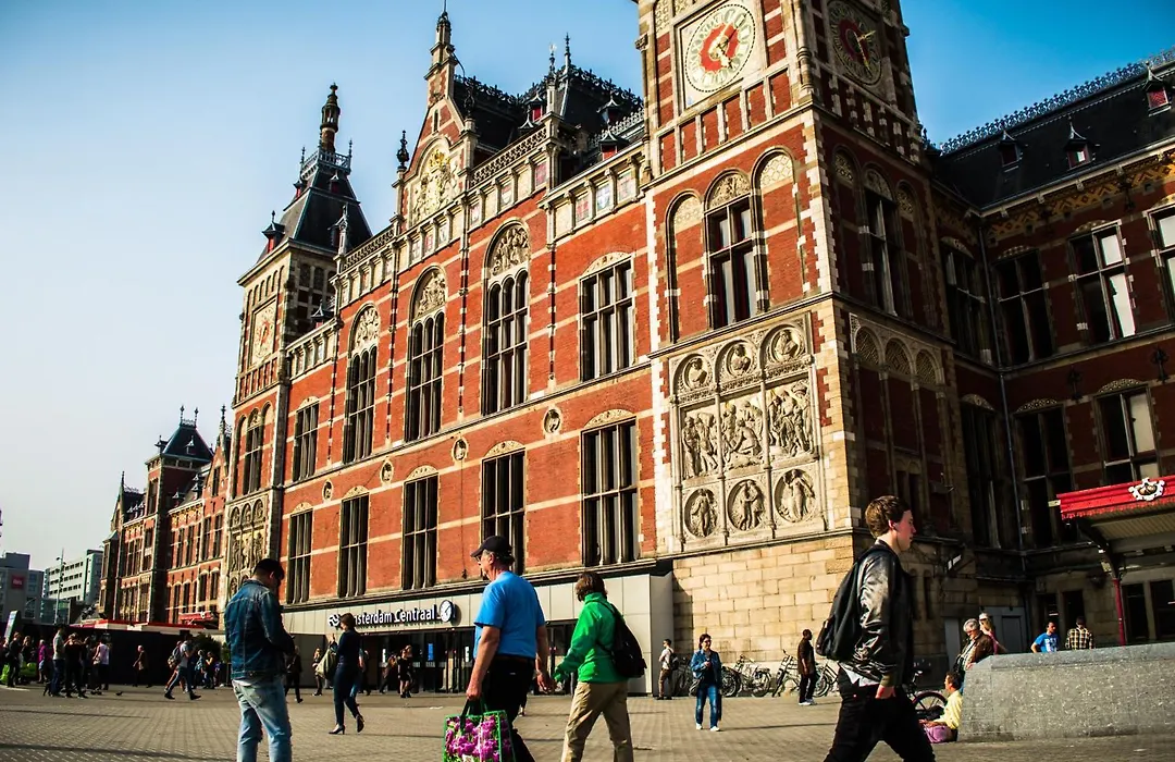 Amsterdam Downtown Hotel-1