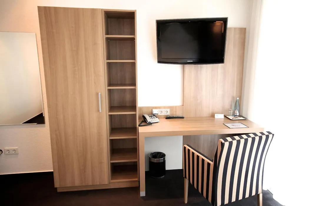 Hotel Go2Bed Weil Am Rhein - Basel-1