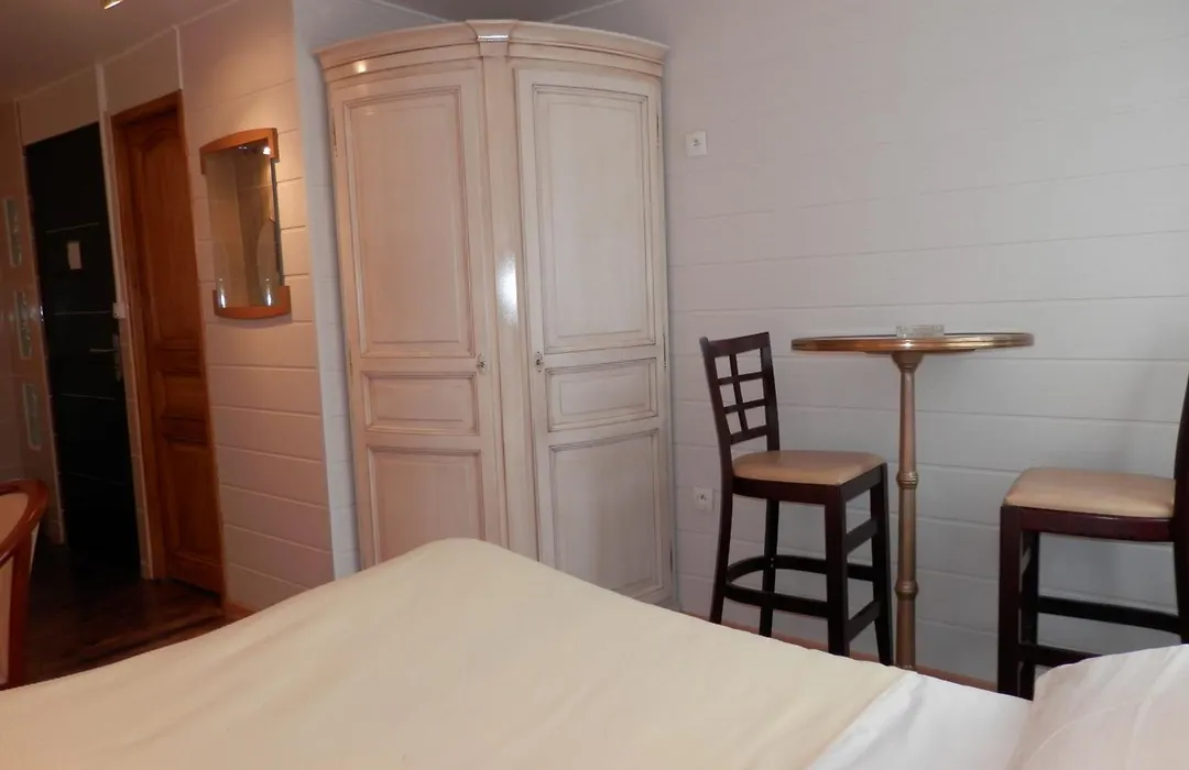 Hotel du Gambrinus-1