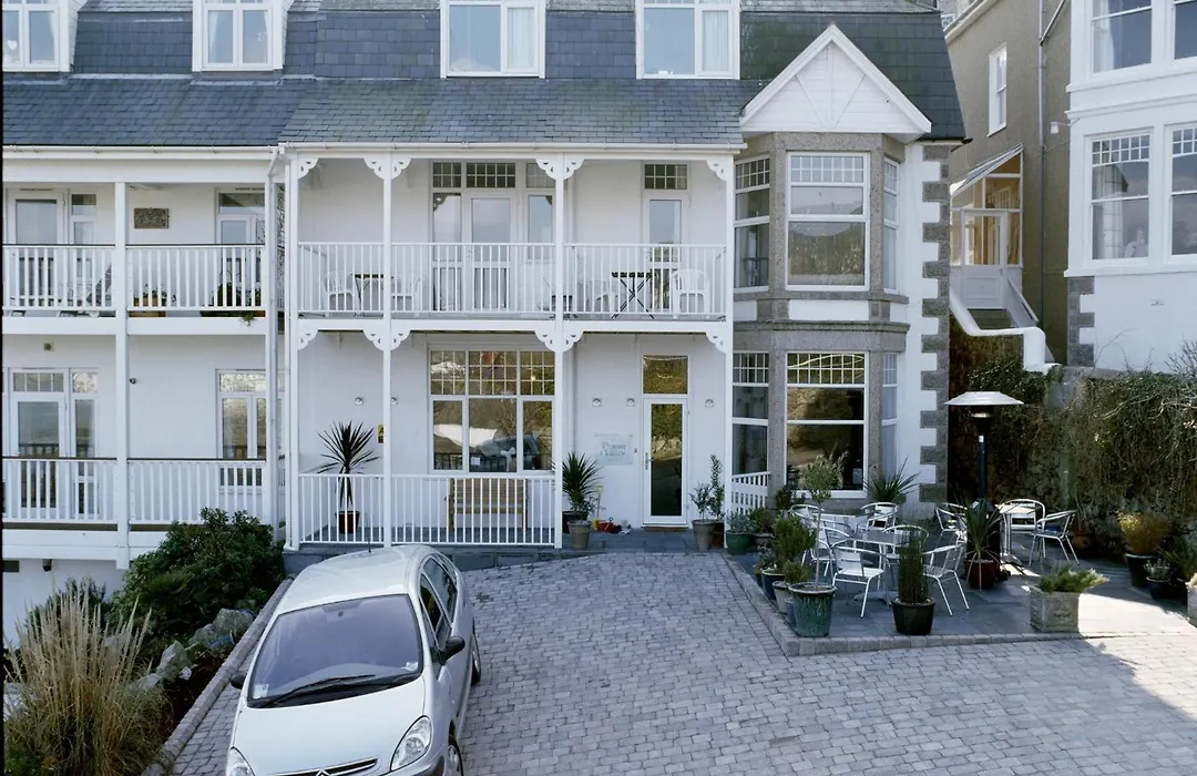 Primrose House St. Ives-1