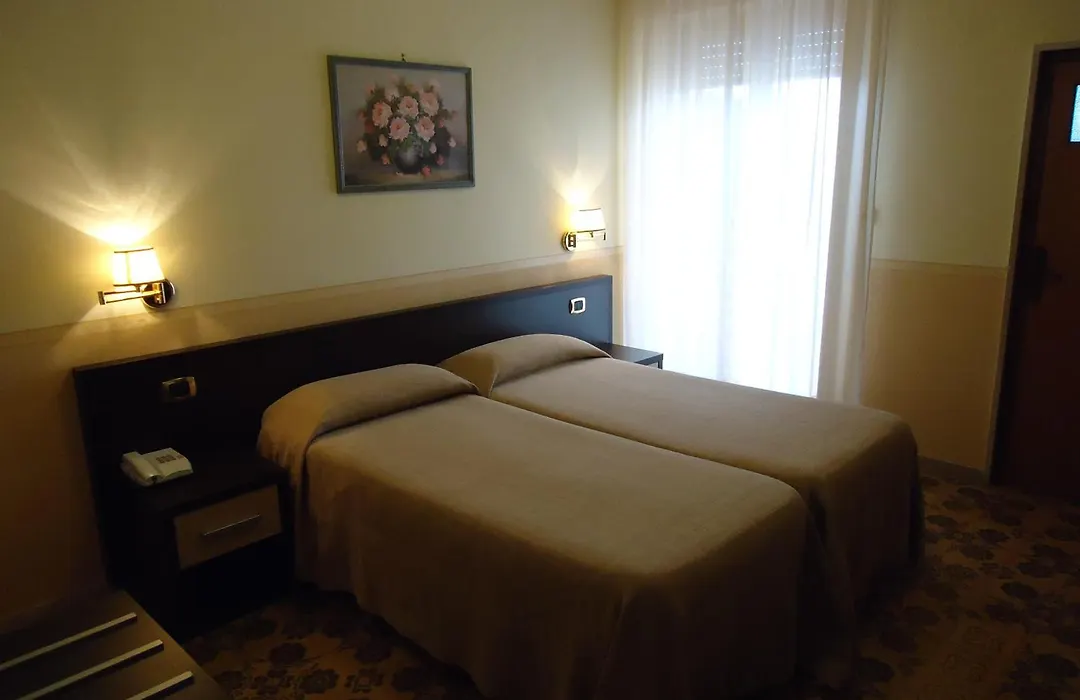 Hotel Riviera-1