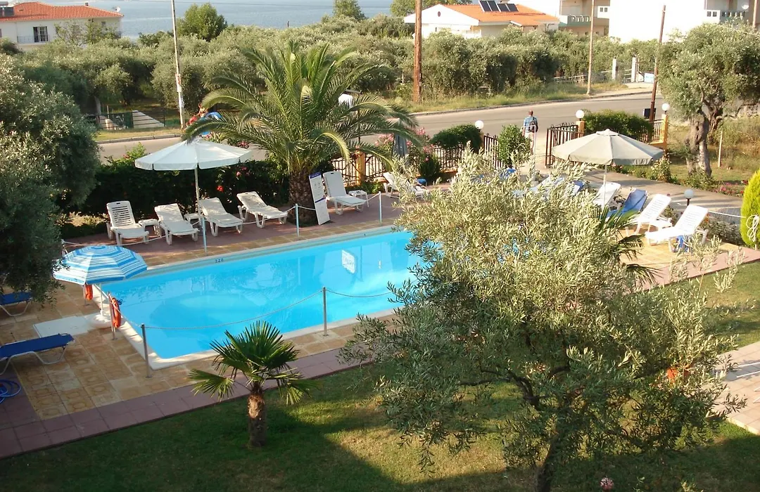Chrisa Hotel-1