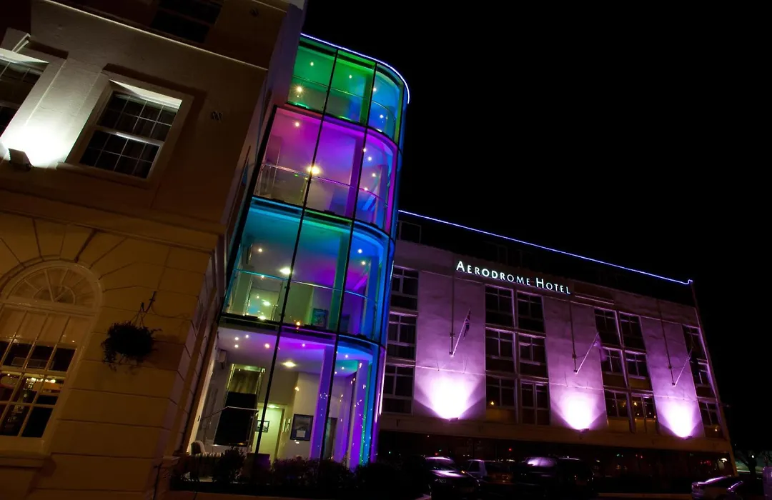 London Croydon Aerodrome Hotel By Sunday-1