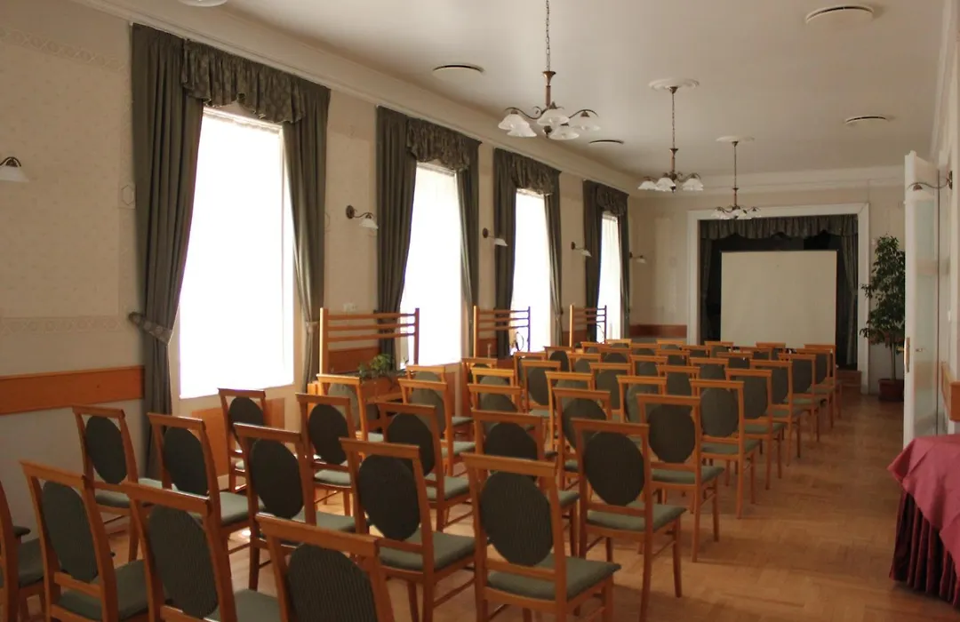 Hotel Blaha Lujza-1