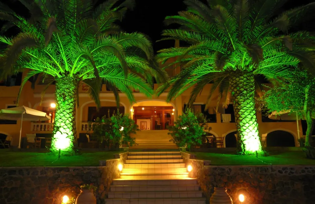 Fiori Hotel-1