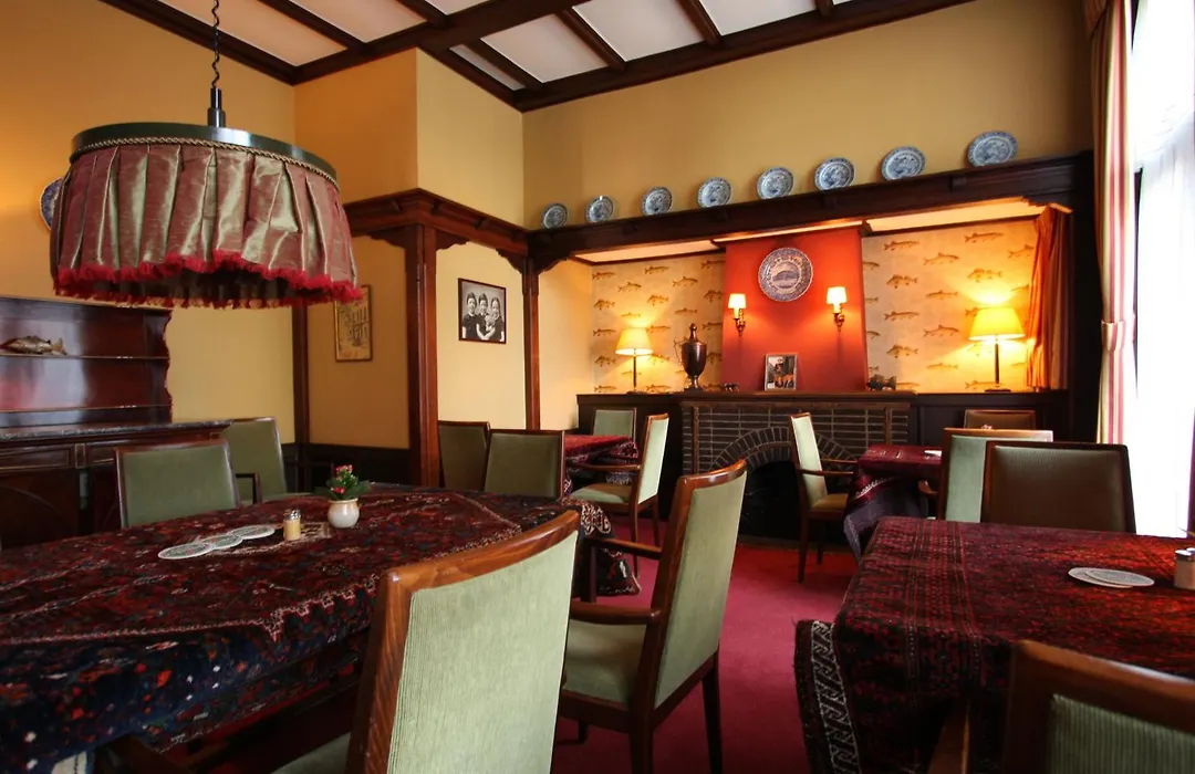 Hotel Cafe Restaurant De Gouden Karper-1