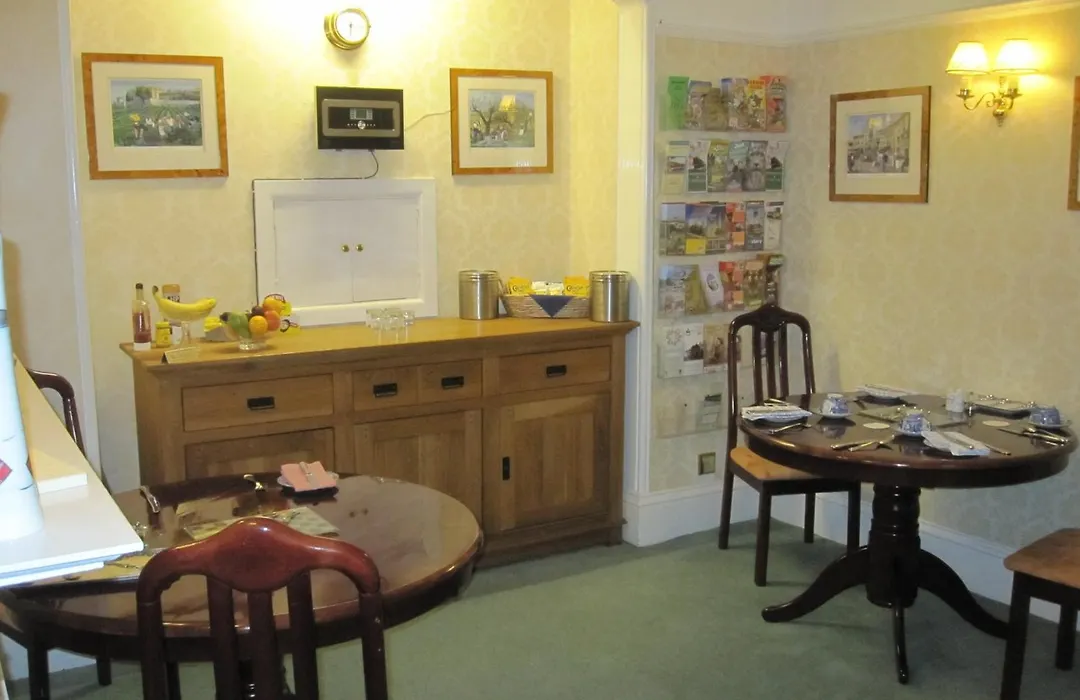 Clayhill House Bed & Breakfast-1