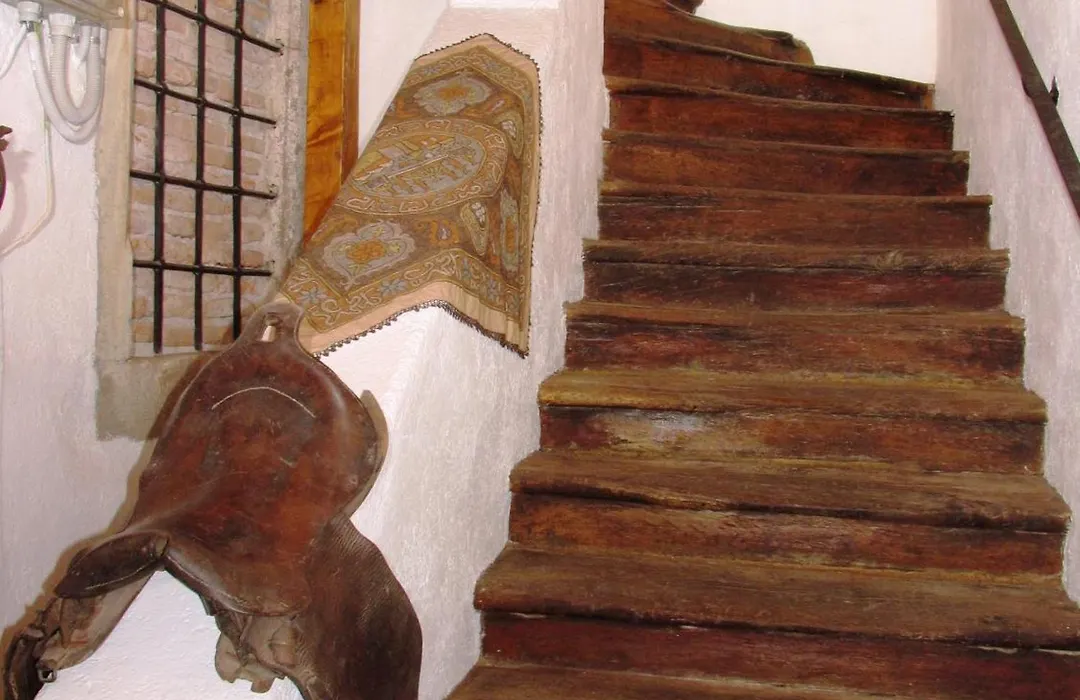 Casa Rozelor-1