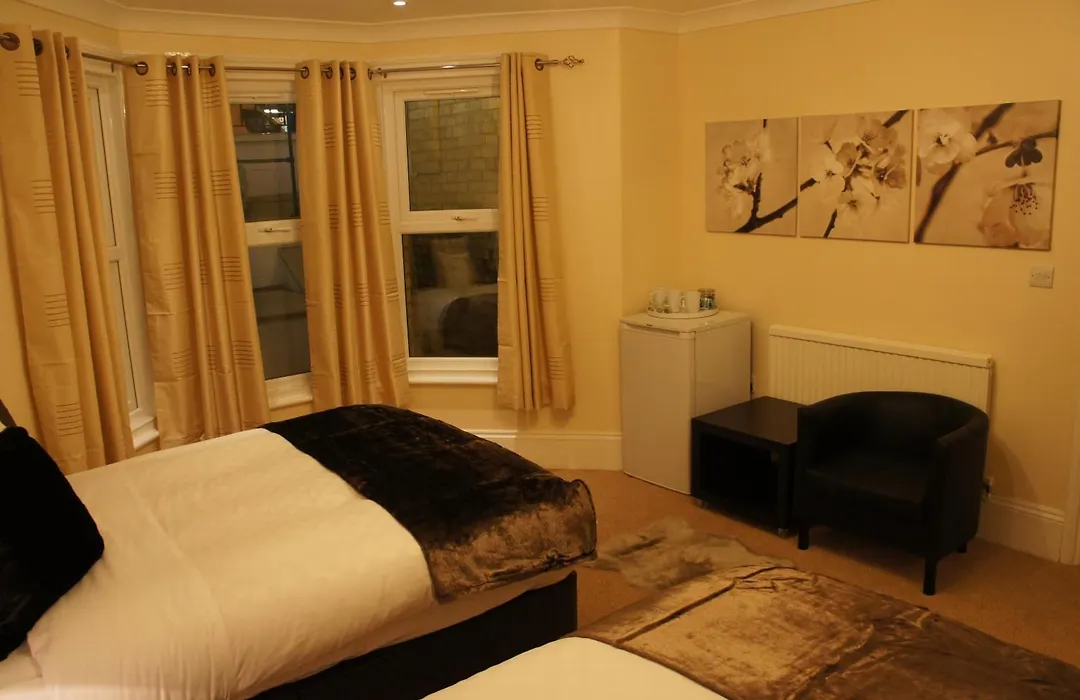 Sapphire Hotel London-1