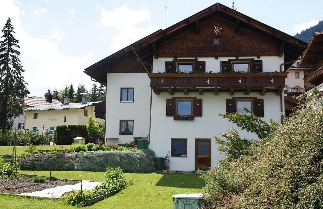 Haus Oberland-1