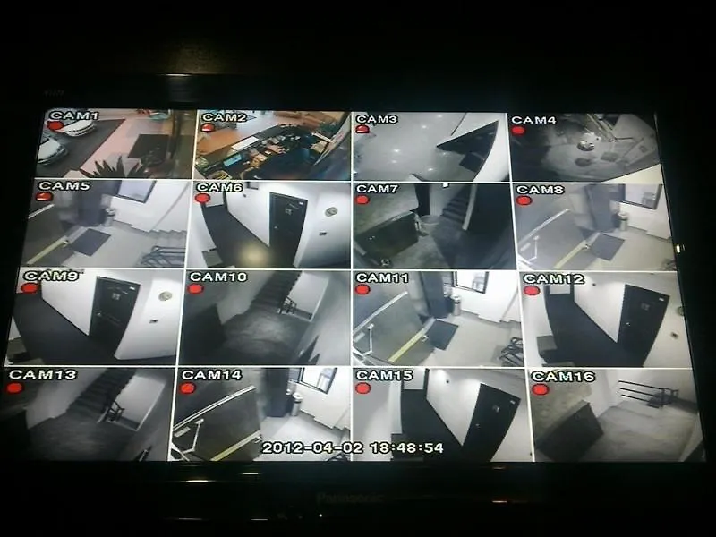 Hotel Remix-1