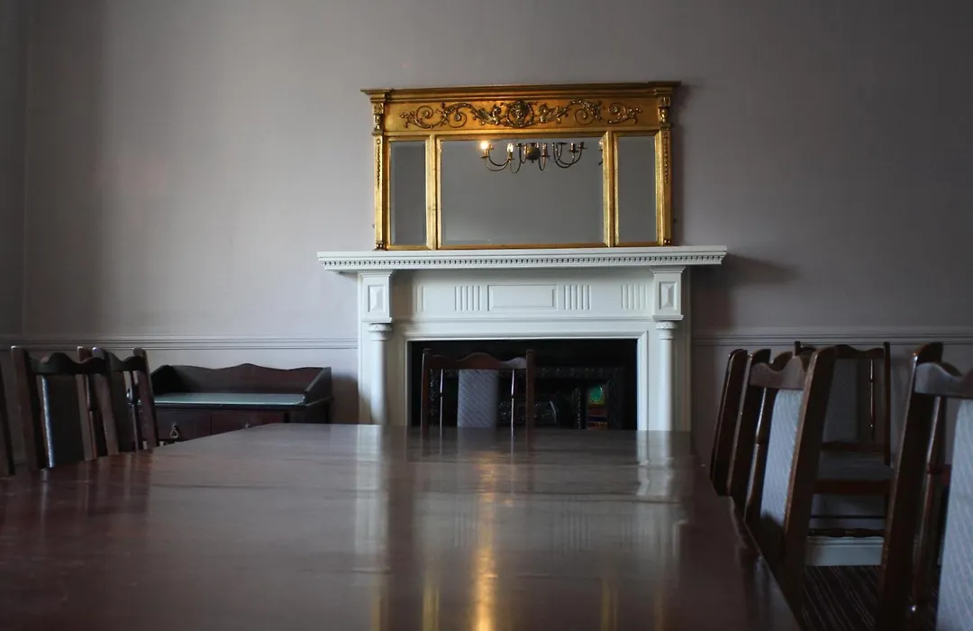 Hearns Hotel-1