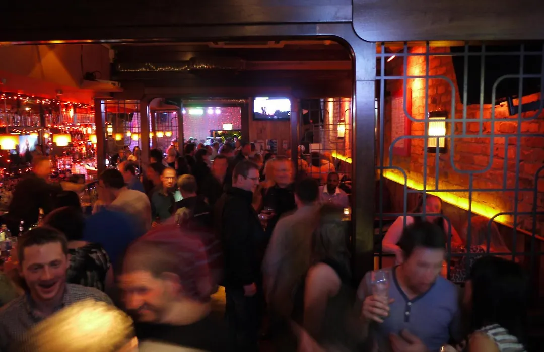 Hearns Hotel-1