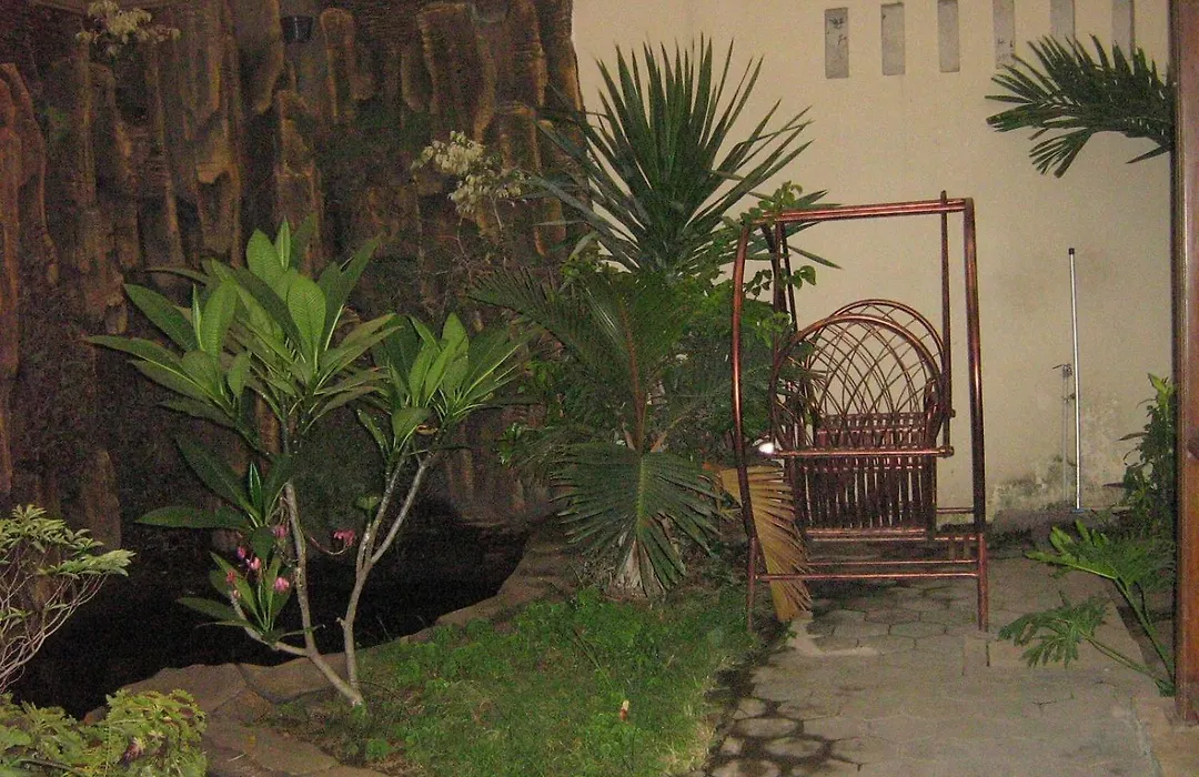 Hotel Laweyan Solo-1