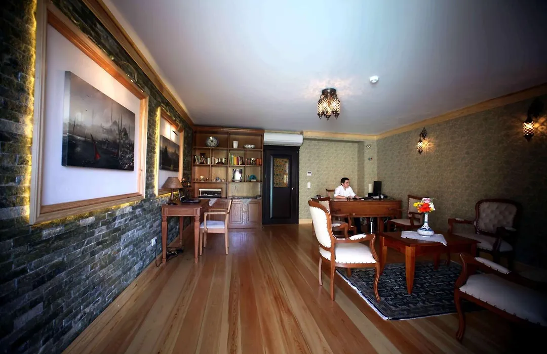 Lalinn Hotel-1
