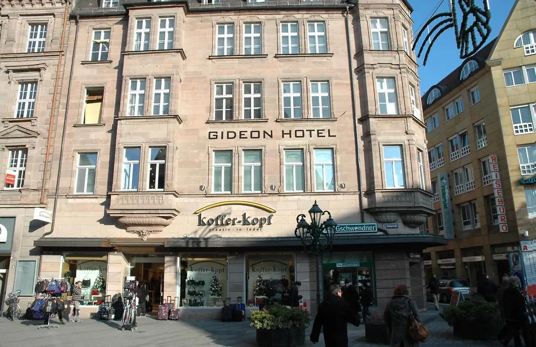 Gideon Hotel-1