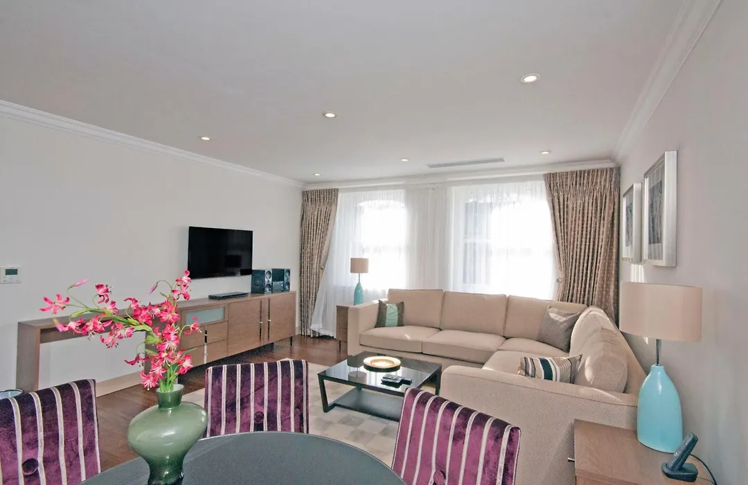 Claverley Court Apartments Knightsbridge-1