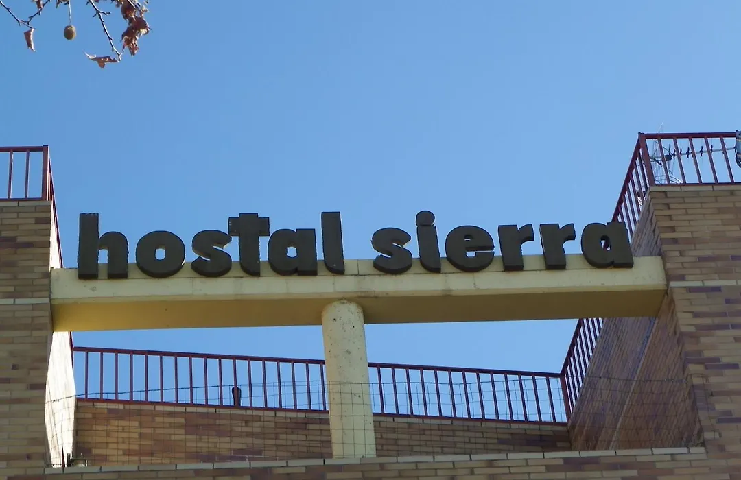 Hostal Sierra-1