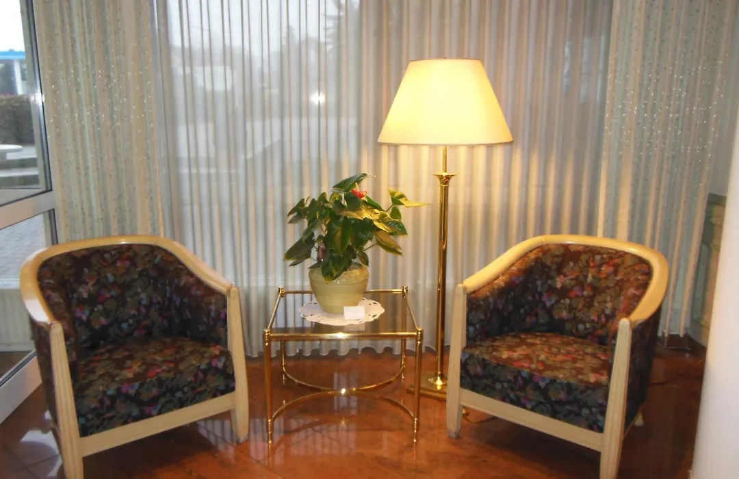 Hotel Heuberg-1