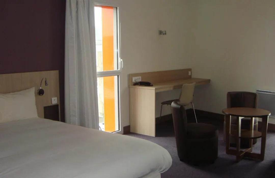 The Originals Access, Hôtel Cholet Gare-1