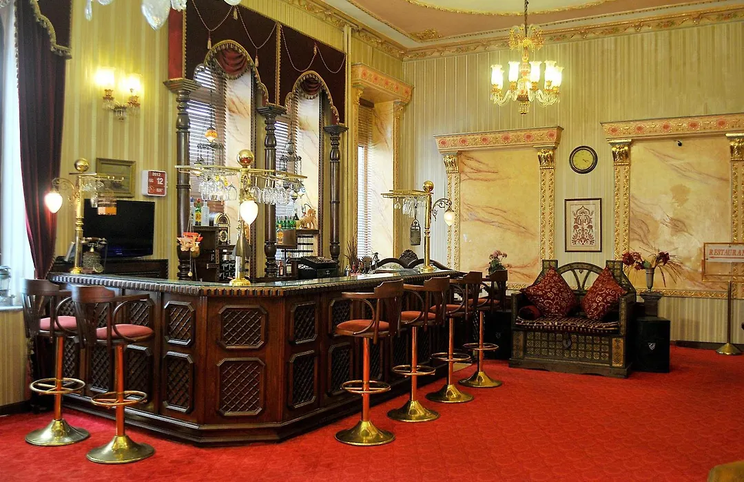 Grand Hotel De Londres-1