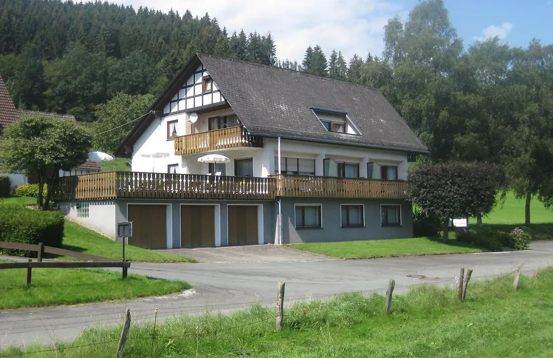 Pension-Gästehaus Waldhof-1