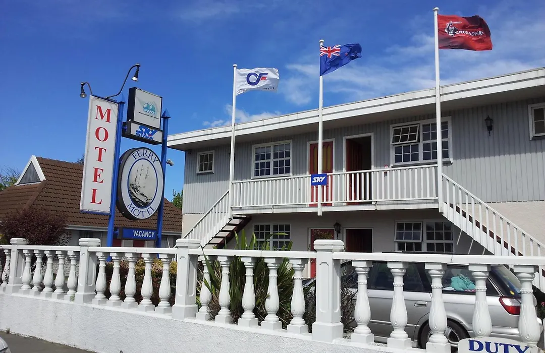Ferry Motel-1