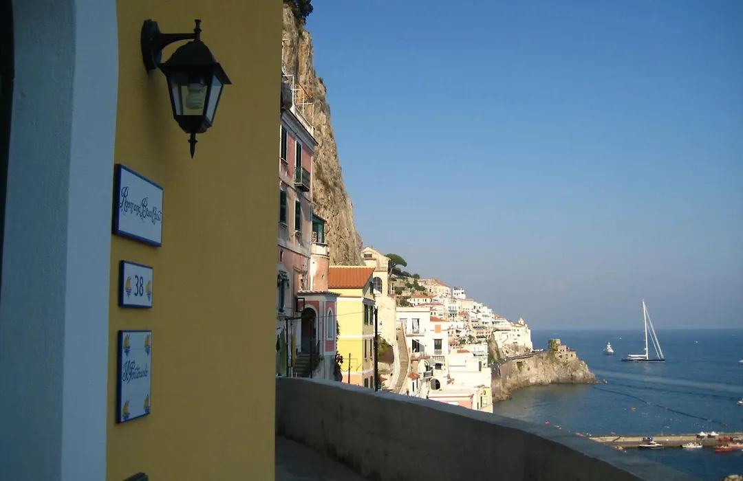 B&B Il Porticciolo Di Amalfi-1