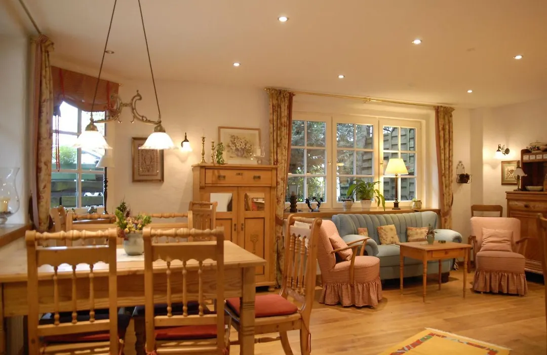 Hotel Gasthof zur Post-1