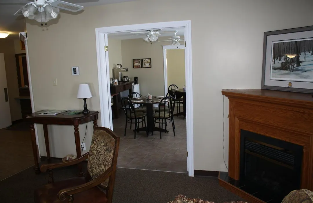 The Country Inn Motel-1