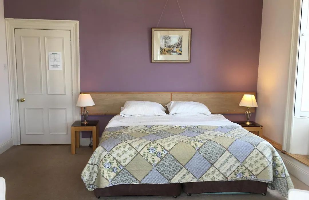 Windsor Lodge B&B-1