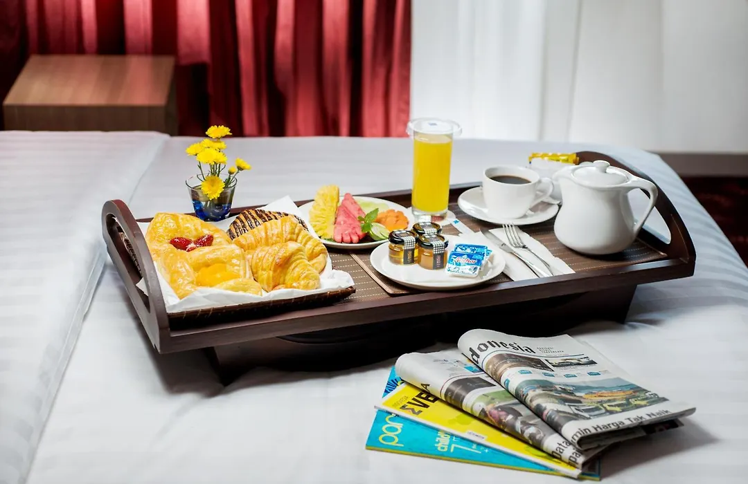 Blue Sky Hotel Petamburan-1