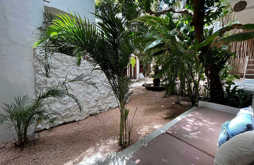 Sannyas Boutique Hotel-1