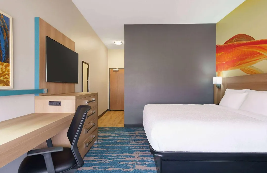 La Quinta Inn & Suites By Wyndham San Antonio Seaworld Lafb-1