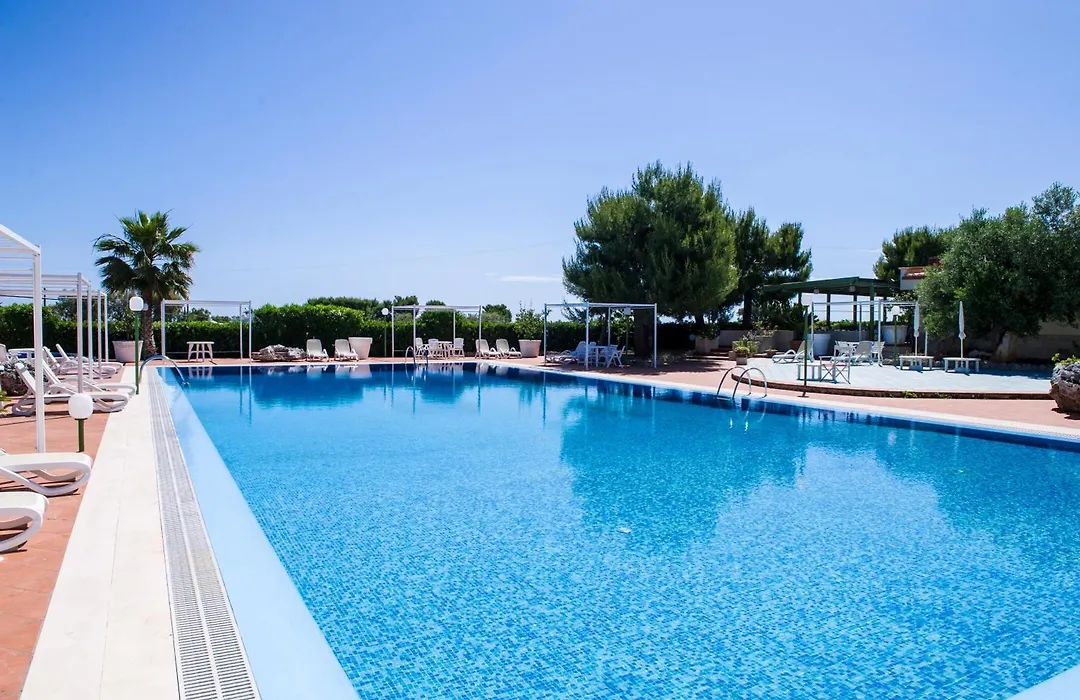 Villa Lamandia-1