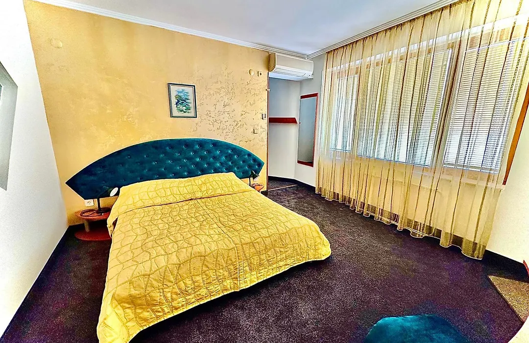 Family Hotel The Golden Fish-1