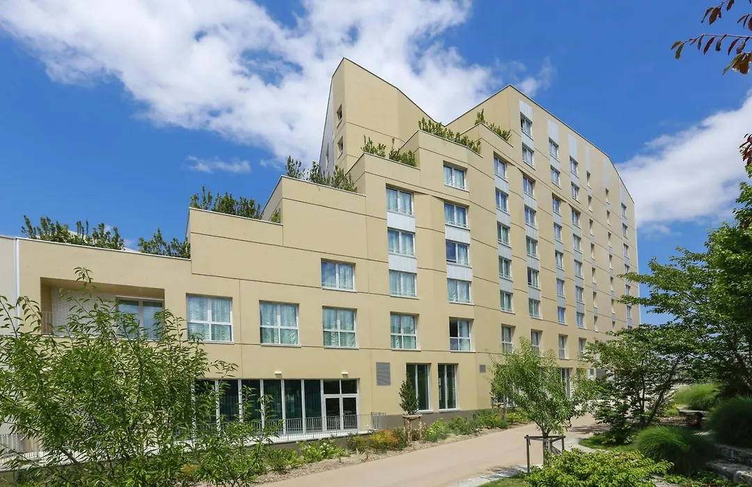 Appart'hôtel Odalys City - Angers Centre Gare-1