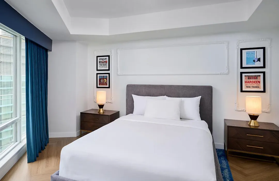 Pantages Hotel Toronto Centre-1