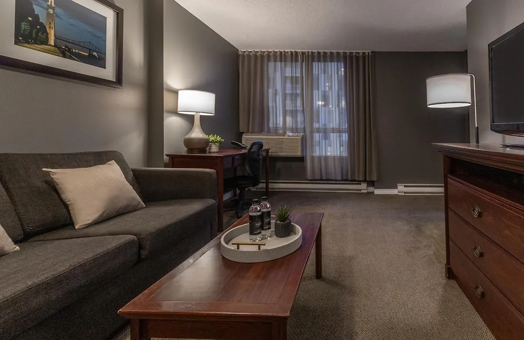 Hotel Faubourg Montreal Centre-Ville Downtown-1