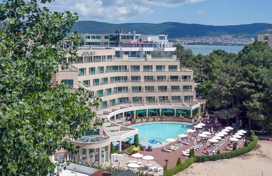 Jeravi Beach Hotel-1